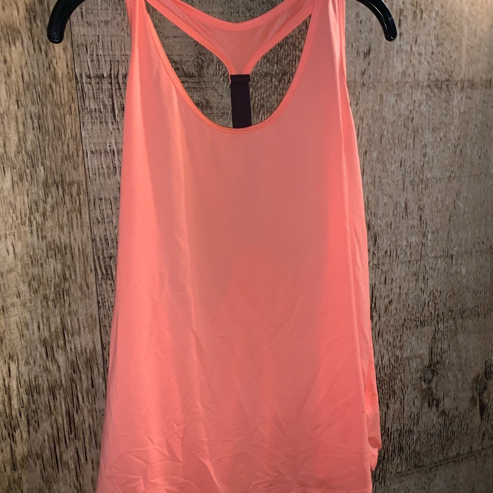 Old navy athletic tank top